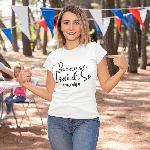 unisex tee #MOMLIFE - Picture 1 of 2